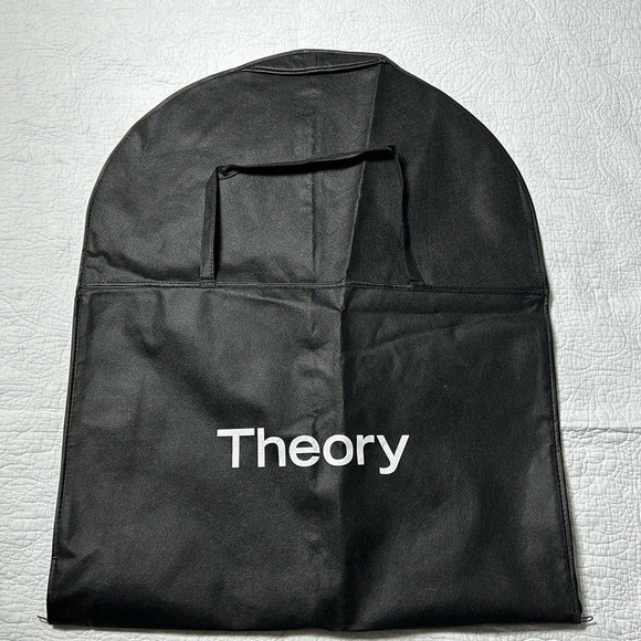 Theory Garment Bag - Picture 1 of 6